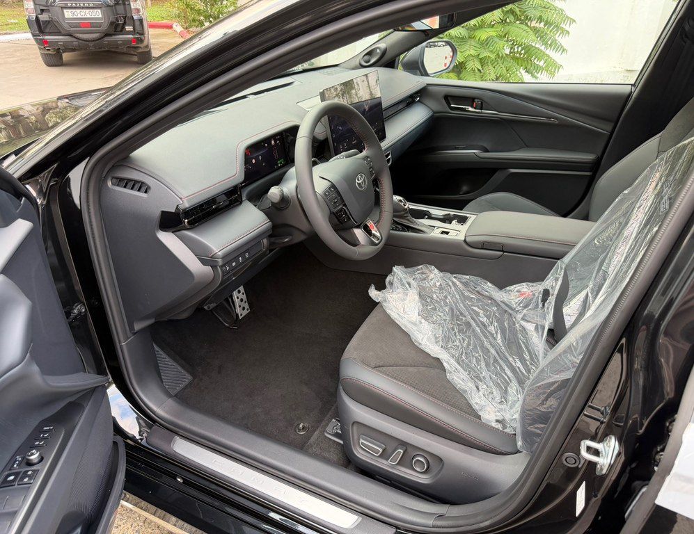 Toyota Camry, 2.0 L, 1 kWh, 2026 il, yeni — Avtomobillər, Bakı (12)