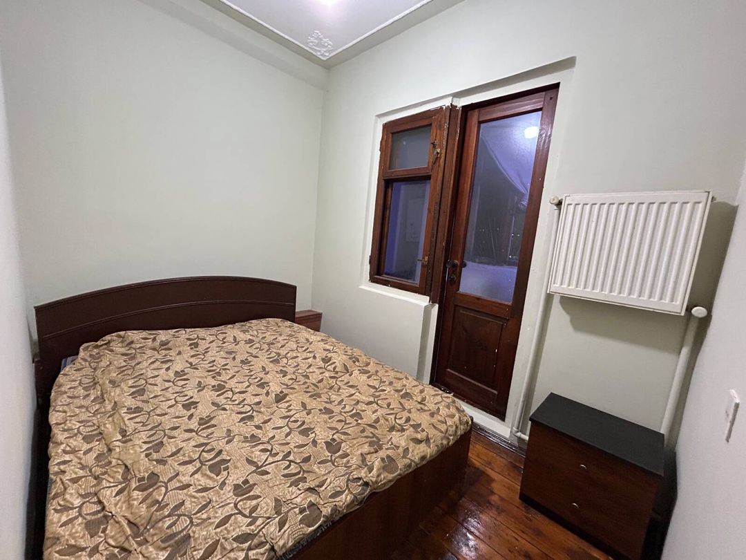 Satılır 2 otaqlı köhnə tikili 45 m² — Mənzil, Bakı (3)