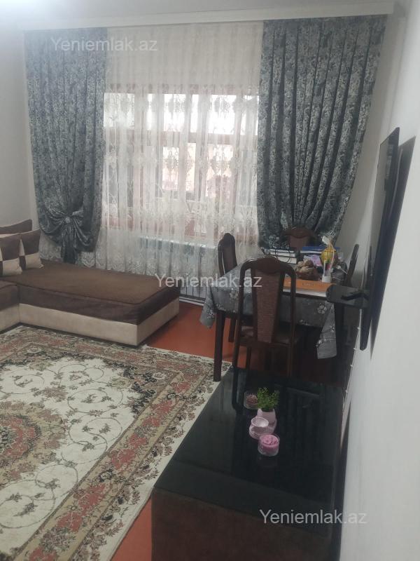 Satılır 2 otaqlı Bina evi menzil (Köhnə tikili), 62 m², 9-cu mikrorayon — Mənzil, Sumqayıt (7)