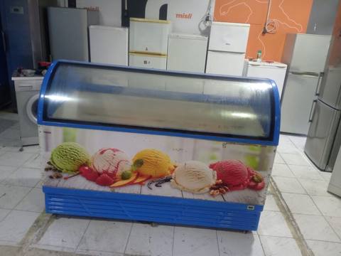 Vitrin dondurucu 700 azn ünvan Qara qarayev.Çinarə — Bakı