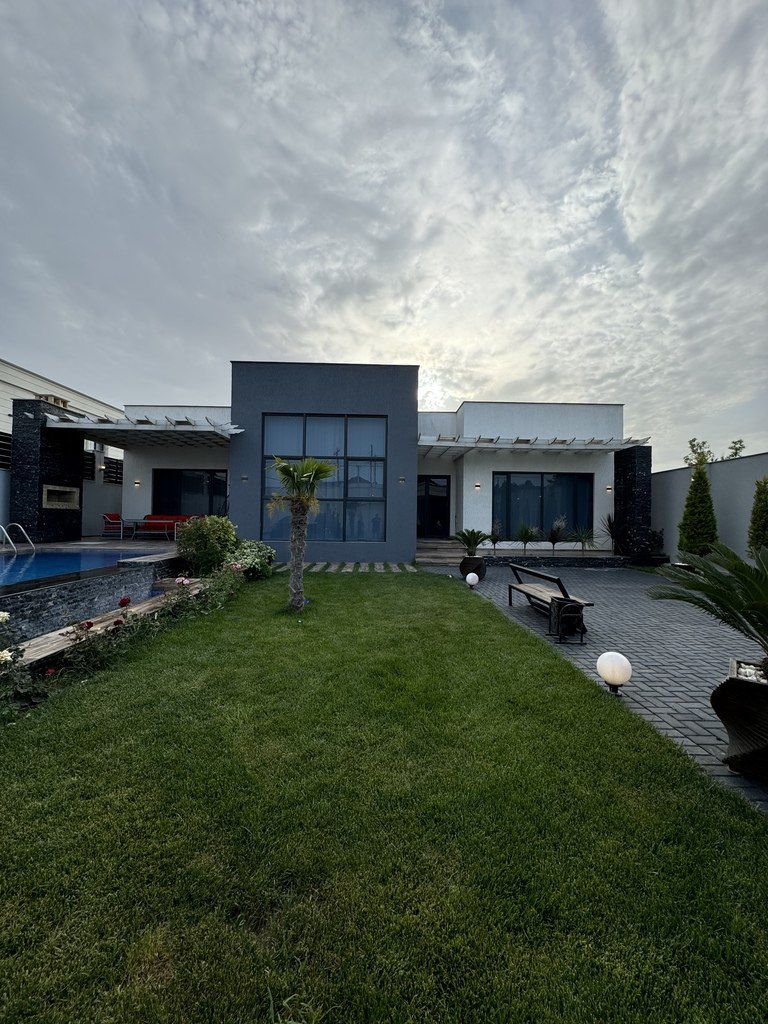 Satılır 4 otaqlı həyət evi/bağ evi 220 m² — Ev, villa, Bakı (3)