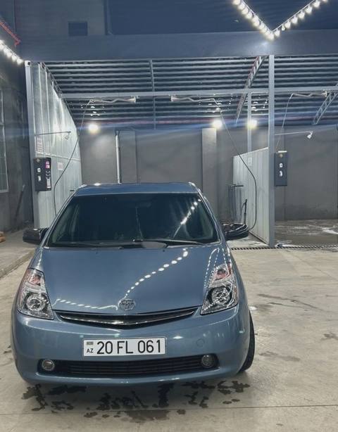Toyota Prius, 2008 il, 275000 km, 1.5 L — 12 900 ₼ · Gəncə · Avtomobillər Toyota Prius, 2008 il, 275000 km, 1.5 L — Gəncə