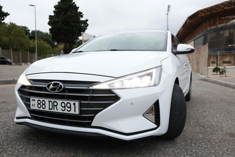 Hyundai Avante(Elantıra) 2019 vin 20- ƏN Dolu Versiya / Bezkraska — Bakı