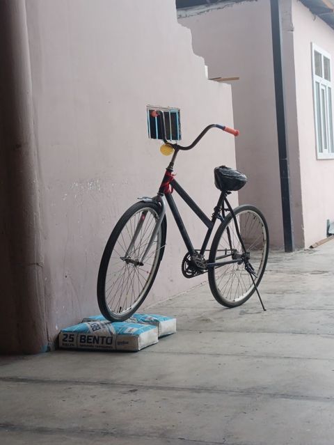 Şəhər tipli klassik velosiped - Rəng: qara - Çərçivə: yüngül metal — 100 ₼ · Ağdaş · Yol velosipedləri Şəhər tipli klassik velosiped - Rəng: qara - Çərçivə: yüngül metal — Ağdaş