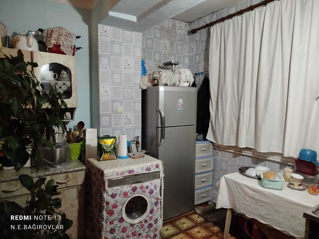 Satılır 2 otaqlı köhnə tikili 60 m² — Mənzil, Bakı (3)