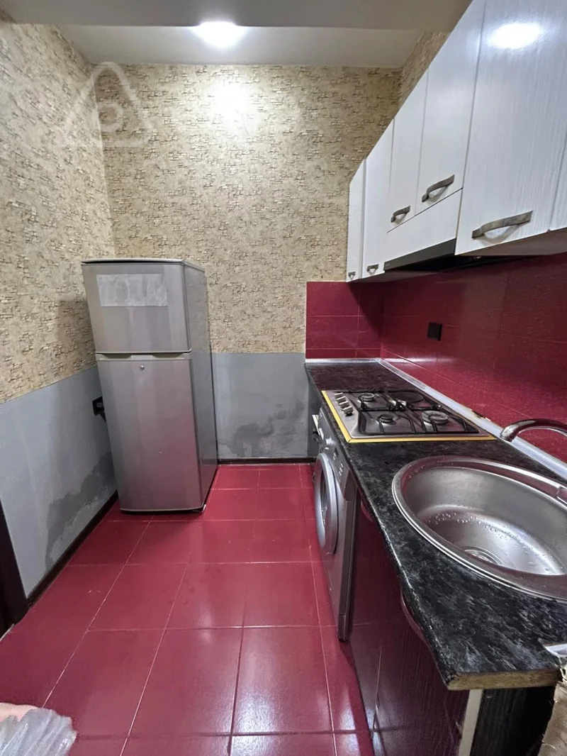 2 otaqlı mənzil, 80 m², neapol dairesi — kirayə — Mənzil, Bakı (10)