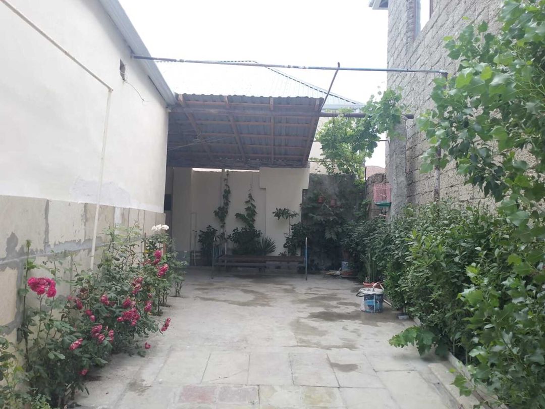 Satılır 4 otaqlı həyət evi/bağ evi 90 m² — Ev, villa, Bakı (11)