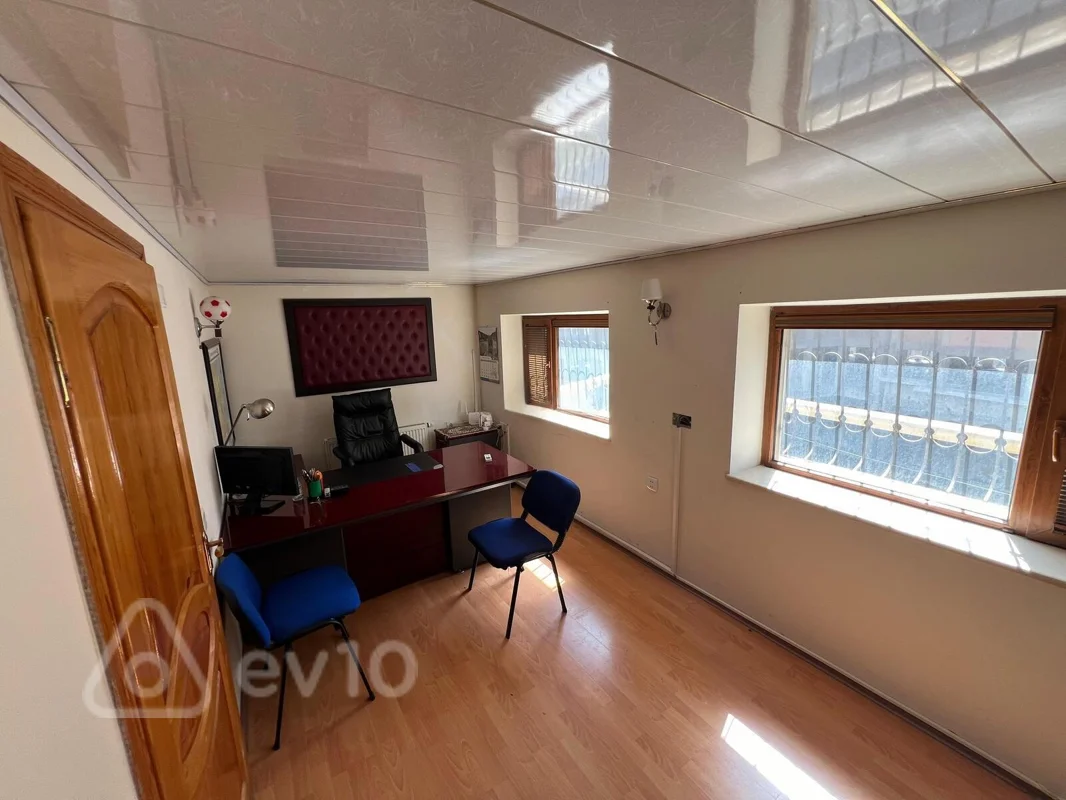 Obyekt, 340 m², gəncə pr — kirayə — Bakı