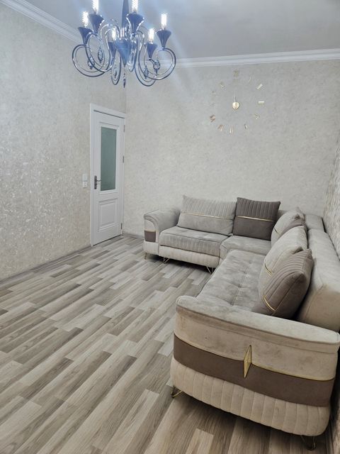 Satılır 2 otaqlı köhnə tikili 55 m² — Bakı