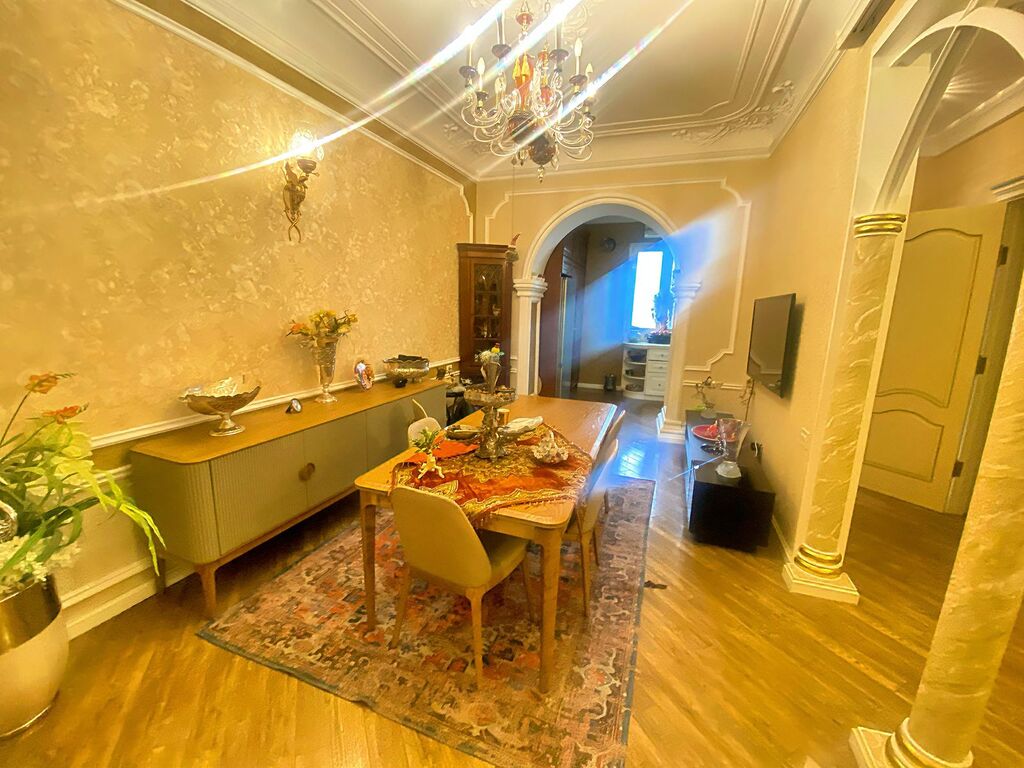 Satılır 5 otaqlı köhnə tikili 210 m² — Mənzil, Bakı (4)