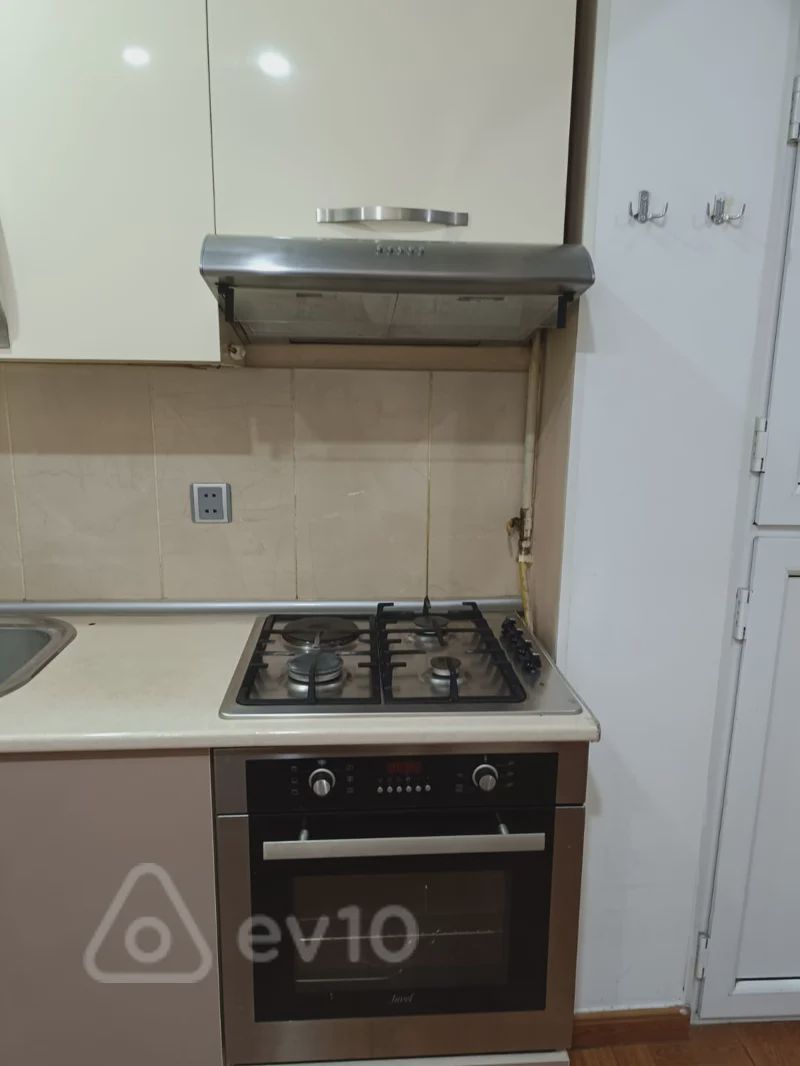 2 otaqlı mənzil, 55 m², Sülh küçəsi — kirayə — Mənzil, Bakı (10)