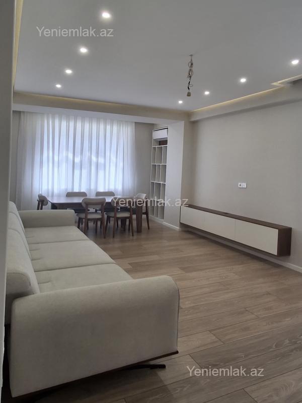 Satılır 3 otaqlı Bina evi menzil (Yeni tikili), 100 m², 10-cu mikrorayon — Mənzil, Sumqayıt (12)