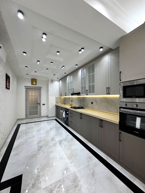 Satılır 3 otaqlı yeni tikili 130 m² — Bakı