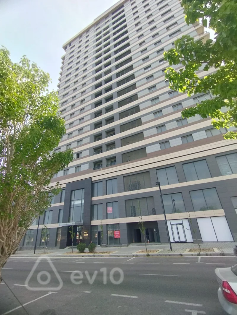 4 otaqlı mənzil, 185 m², 5-ci Park küc — 823 000 ₼ · Bakı · Mənzil 4 otaqlı mənzil, 185 m², 5-ci Park küc — Bakı
