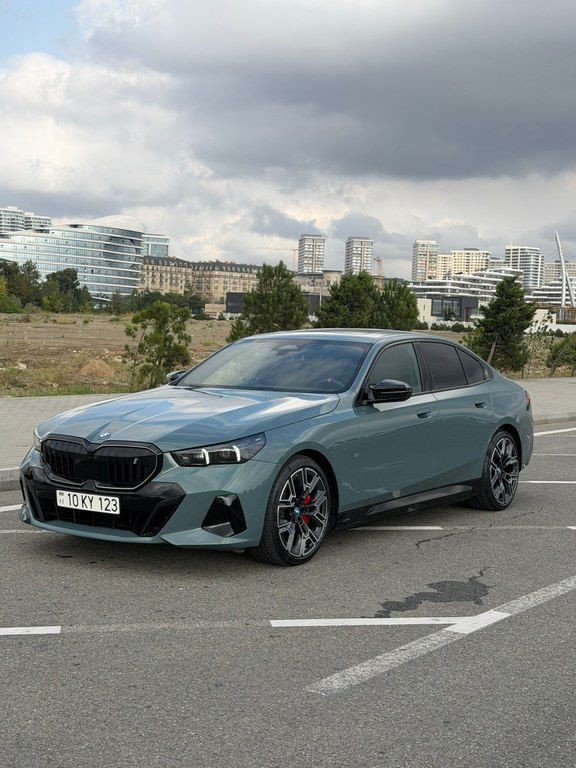 BMW i5, 83.9 kWh, 2024 il, 44 000 km 10-KY-123 — Avtomobillər, Bakı (4)