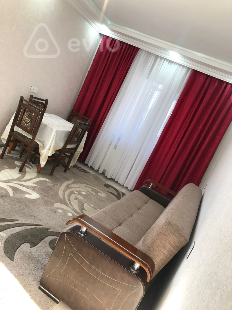 2 otaqlı mənzil, 65 m², Əcəmi Naxçıvani — kirayə — Mənzil, Bakı