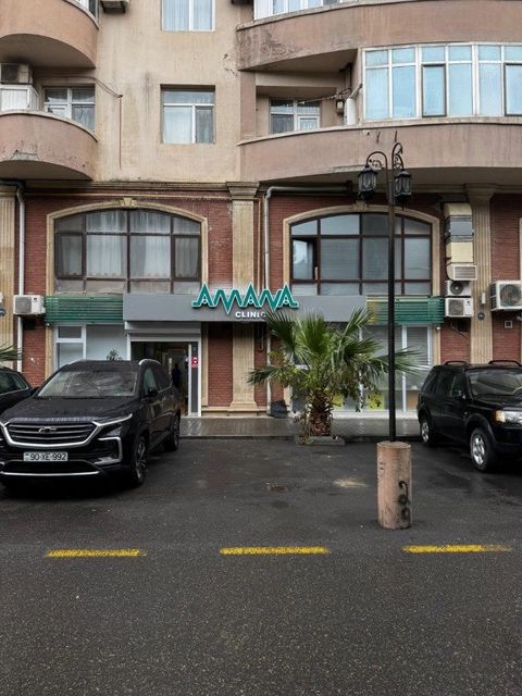 Satılır obyekt 231 m² — Bakı