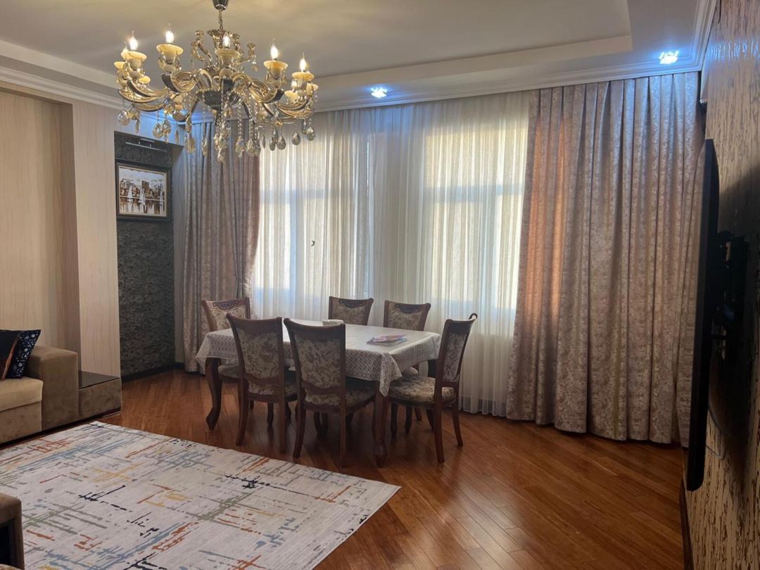 Satılır 3 otaqlı yeni tikili 130 m² — Mənzil, Bakı (4)