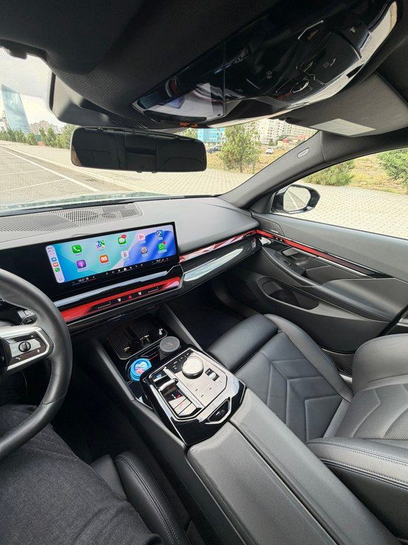 BMW i5, 83.9 kWh, 2024 il, 44 000 km 10-KY-123 — Avtomobillər, Bakı (11)