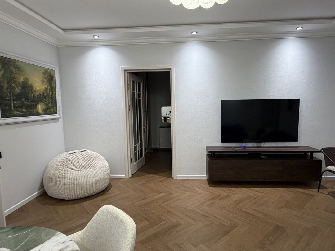 İcarəyə verilir 3 otaqlı köhnə tikili 100 m² — Mənzil, Bakı (9)