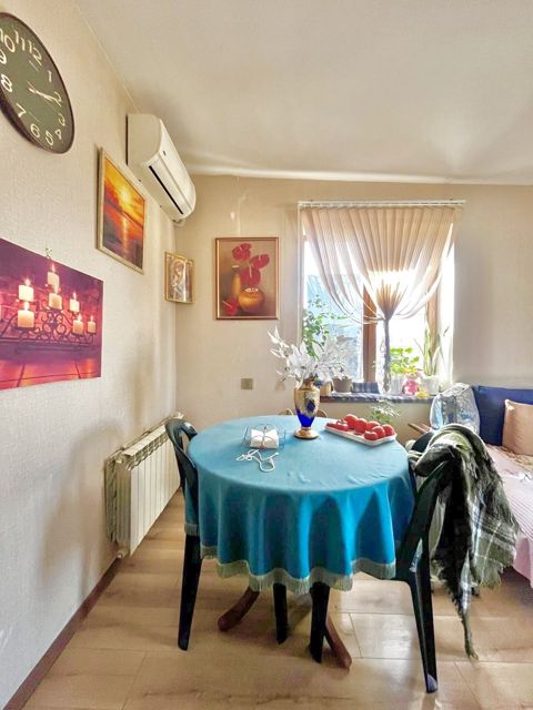 Satılır 1 otaqlı köhnə tikili 35 m² — Bakı