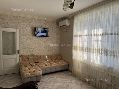 Satılır 1 otaqlı Bina evi menzil (Köhnə tikili), 40 m², 10-cu mikrorayon — Sumqayıt