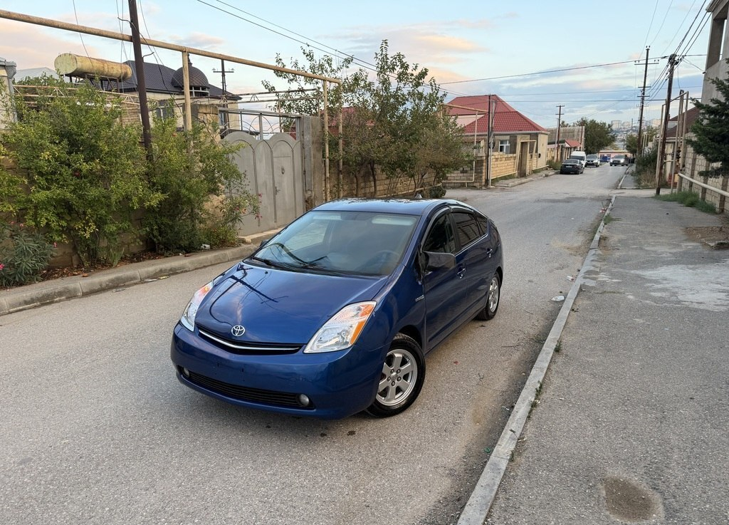 Toyota Prius, 2008 il, 298000 km, 1.5 L — Bakı