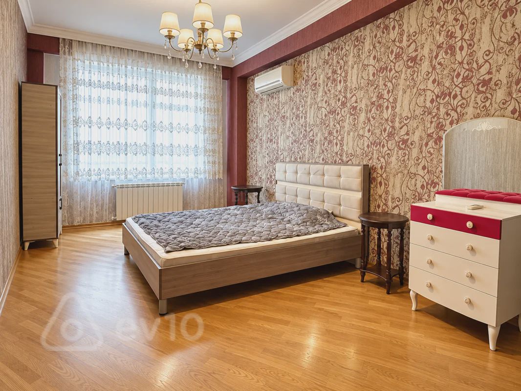 3 otaqlı mənzil, 138 m², Heydər Əliyev prospekti ilə Əliyar Əliyev küçələrinin kəsişməsi — kirayə — Mənzil, Bakı (5)