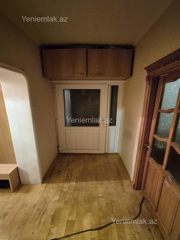 Satılır 3 otaqlı Bina evi menzil (Köhnə tikili), 73 m², 6-cı mikrorayon — Mənzil, Sumqayıt (12)
