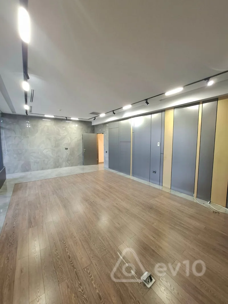 Ofis, 350 m², Həsən Əliyev küc 10 — kirayə — Bakı