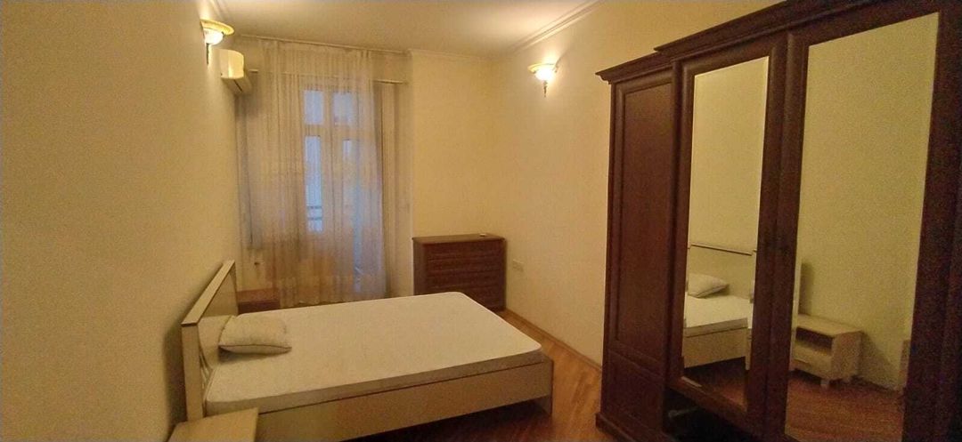 Satılır 4 otaqlı yeni tikili 220 m² — Mənzil, Bakı (9)