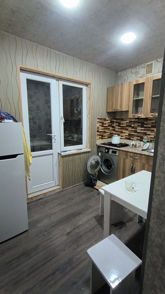 İcarəyə verilir 1 otaqlı köhnə tikili 50 m² — Mənzil, Bakı (3)