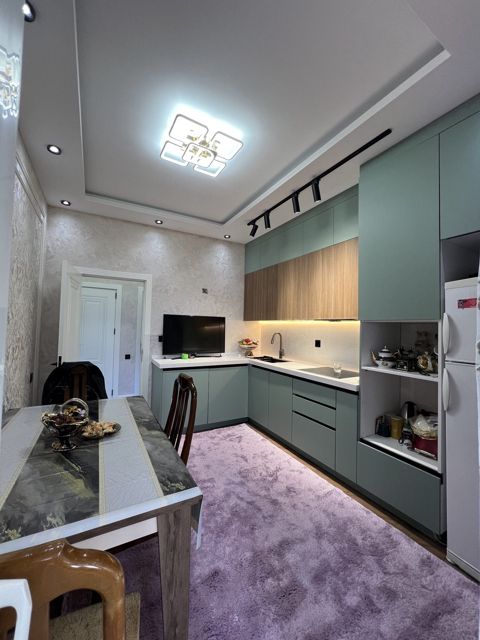 Satılır 2 otaqlı yeni tikili 98 m² — Bakı