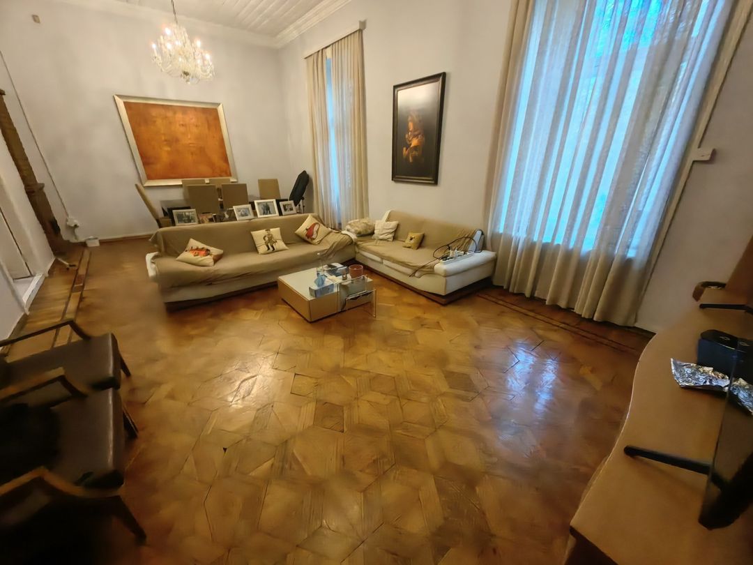 Satılır 5 otaqlı köhnə tikili 258 m² — Mənzil, Bakı (7)