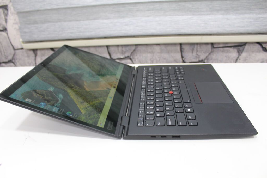 Core I 5 8 gen Ram:16 gb SSD NVME: 256 gb VGA: Intle HD 620 — Lenovo, Bakı (4)