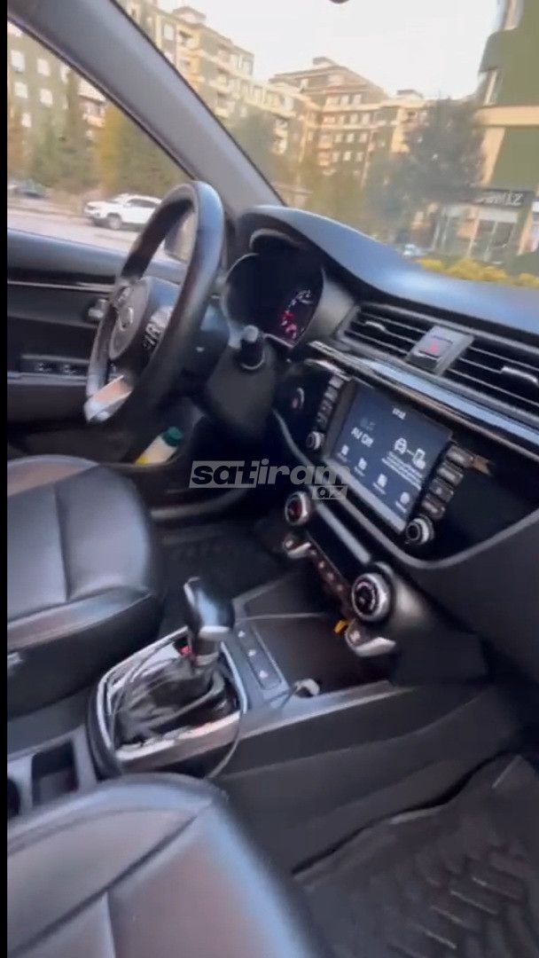 Kia Rio X-line modeli — Avtomobillər, Bakı (2)