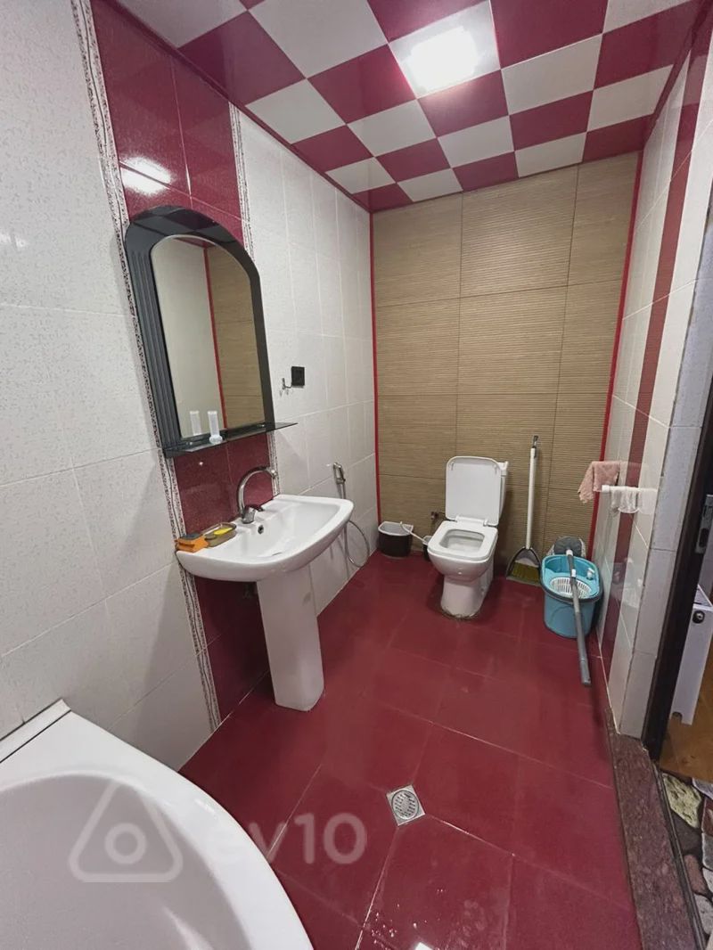 2 otaqlı mənzil, 80 m², neapol dairesi — kirayə — Mənzil, Bakı (12)