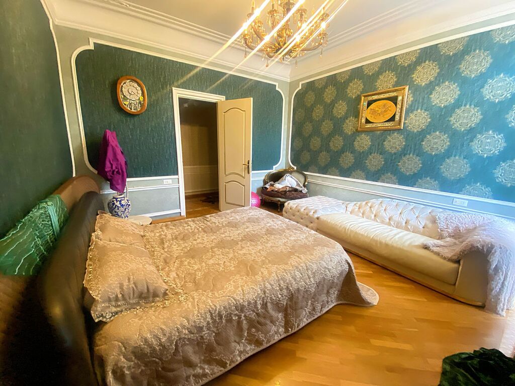 Satılır 5 otaqlı köhnə tikili 210 m² — Mənzil, Bakı (12)