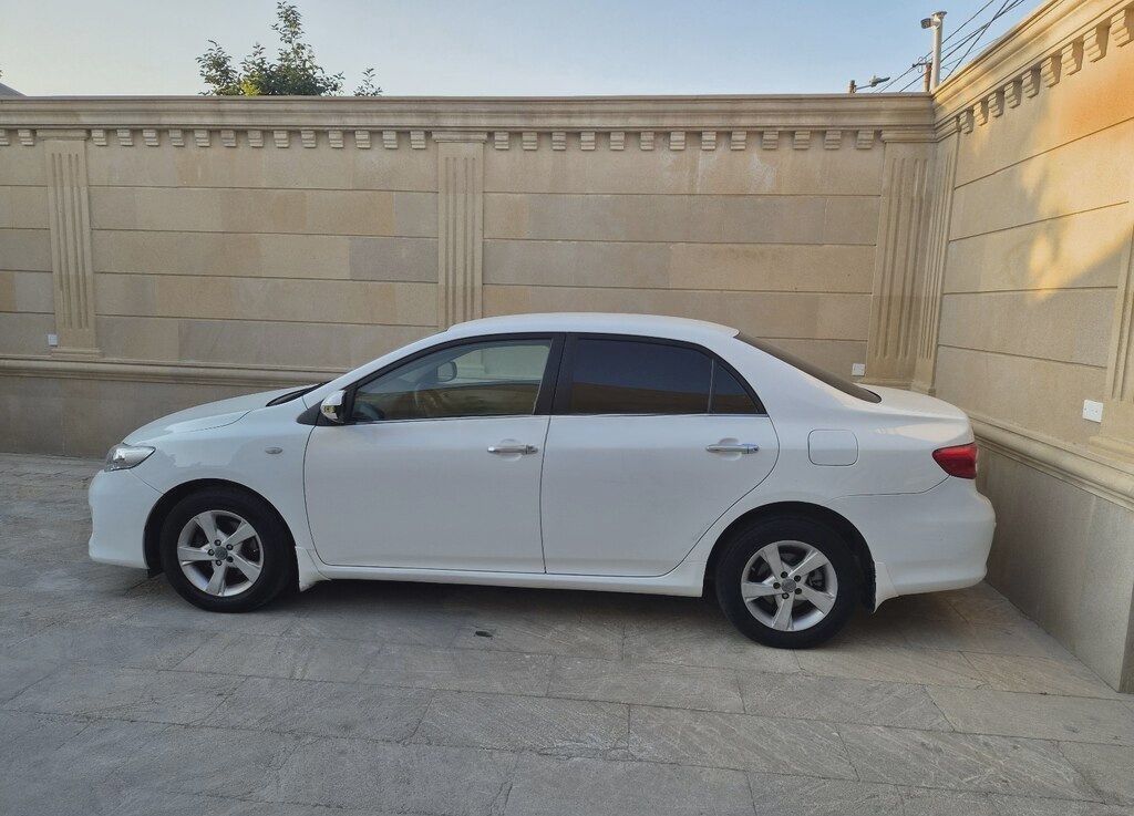 Toyota Corolla, 2013 il, 223000 km, 1.8 L 90-VS-181 — Avtomobillər, Bakı (2)