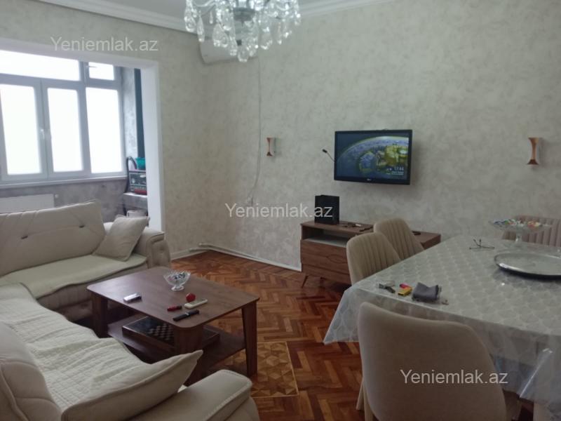 Satılır 3 otaqlı Bina evi menzil (Köhnə tikili), 70 m², 13-cü mikrorayon — Mənzil, Sumqayıt (11)