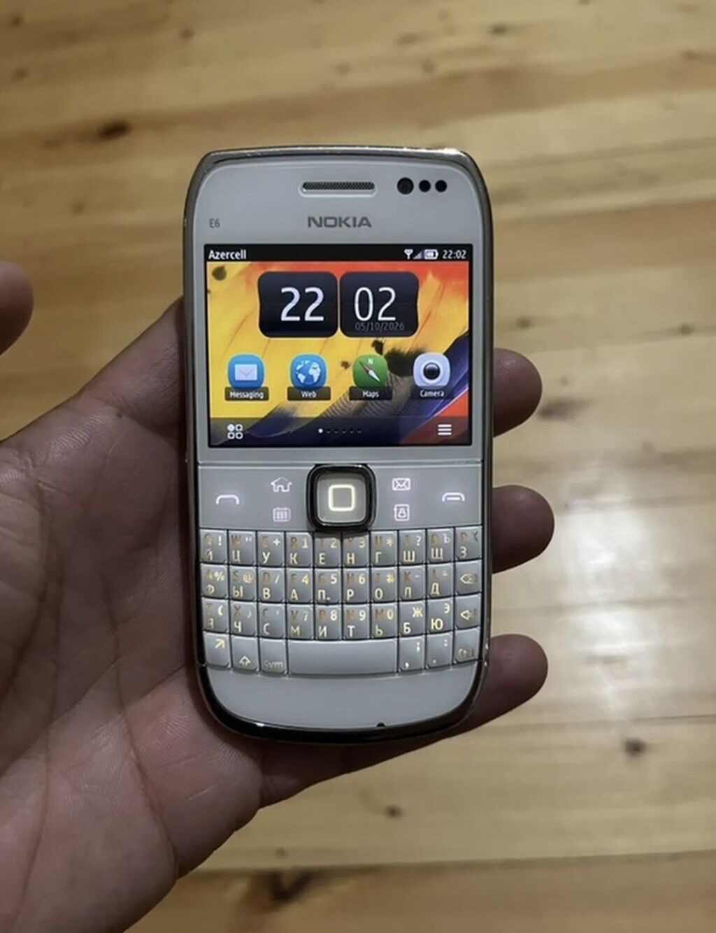 Nokia E6, rəng - Ağ, Sensor — Nokia, Bakı (2)