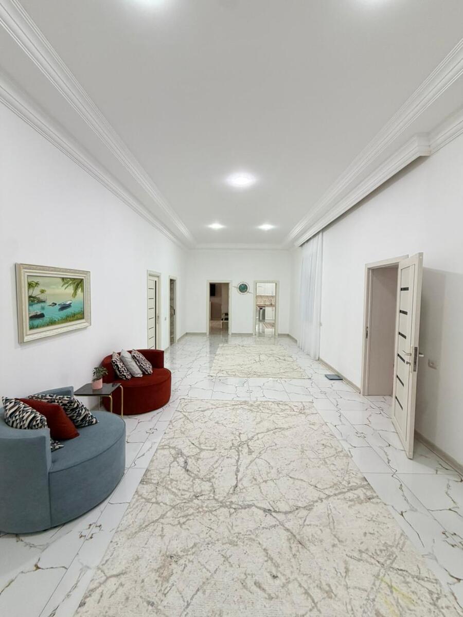 Satılır 6 otaqlı həyət evi/bağ evi 330 m² — Ev, villa, Bakı (11)