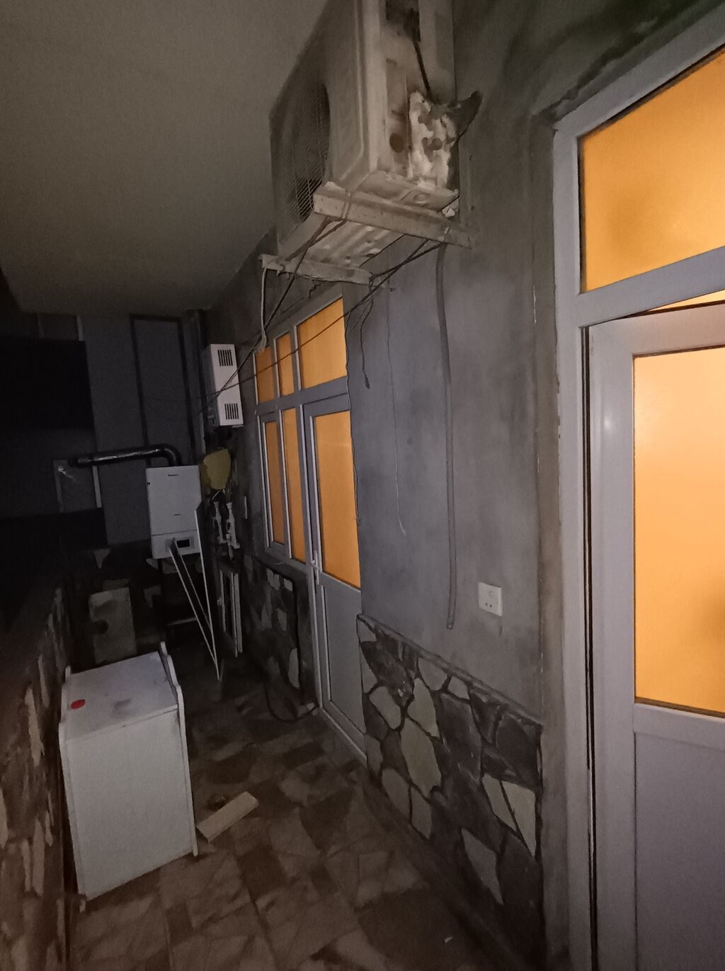 Xırdalan Tam merkezde Grandmat market olan binanın utunde Heyder — Mənzil, Xırdalan (6)
