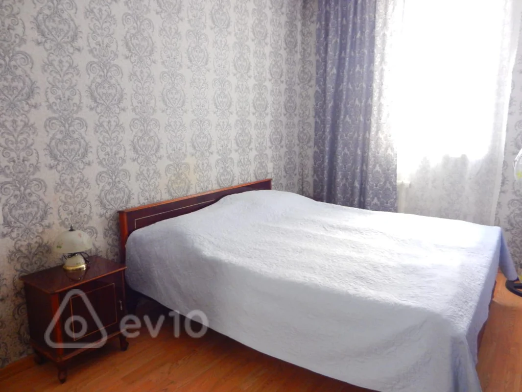 2 otaqlı mənzil, 70 m², Ismail bəy Qutqaşinli — kirayə — Mənzil, Bakı (2)
