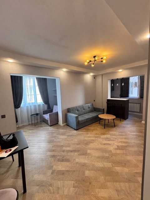 İcarəyə verilir 2 otaqlı köhnə tikili 60 m² — 600 ₼ · Bakı · Mənzil İcarəyə verilir 2 otaqlı köhnə tikili 60 m² — Bakı