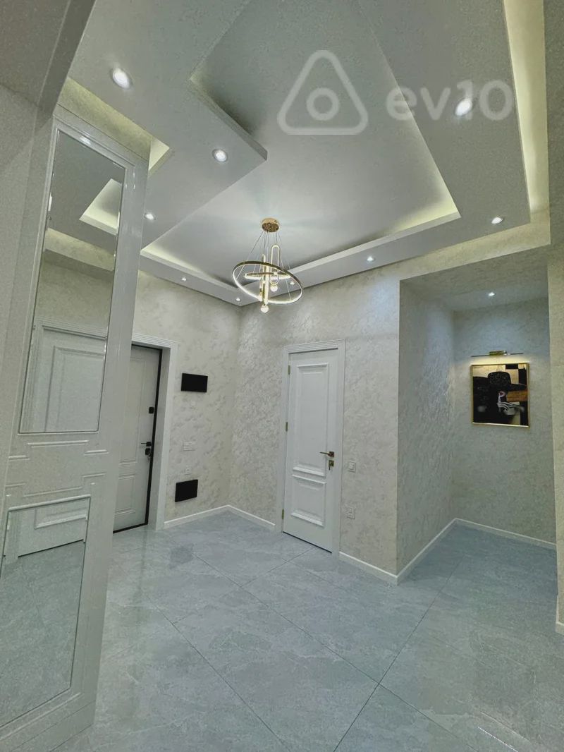For sale: 3-room apartment (new building), 110 m² — Mənzil, Bakı (2)