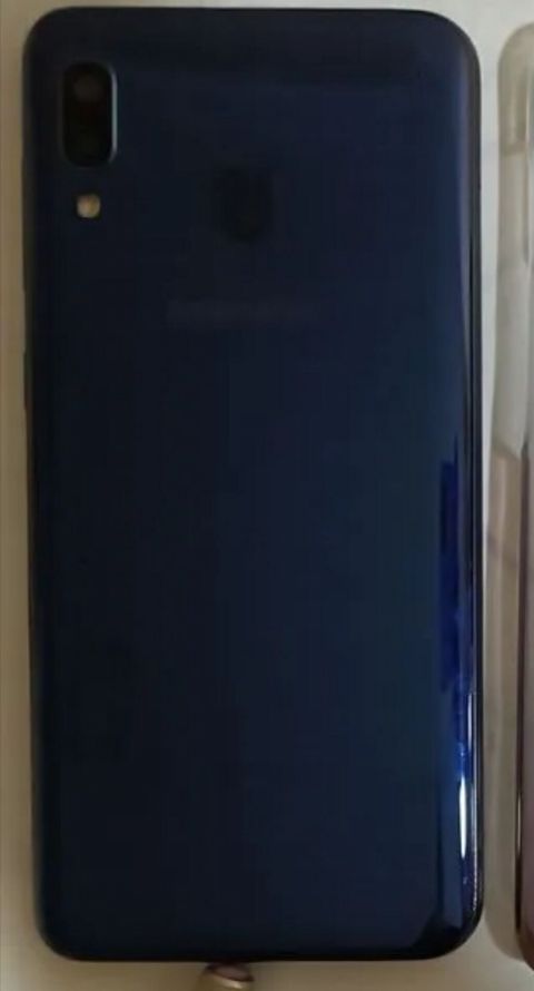 Samsung Galaxy A20, 64 GB, rəng - Mavi, Barmaq izi — 45 ₼ · Mehdiabad · Samsung Samsung Galaxy A20, 64 GB, rəng - Mavi, Barmaq izi — Mehdiabad
