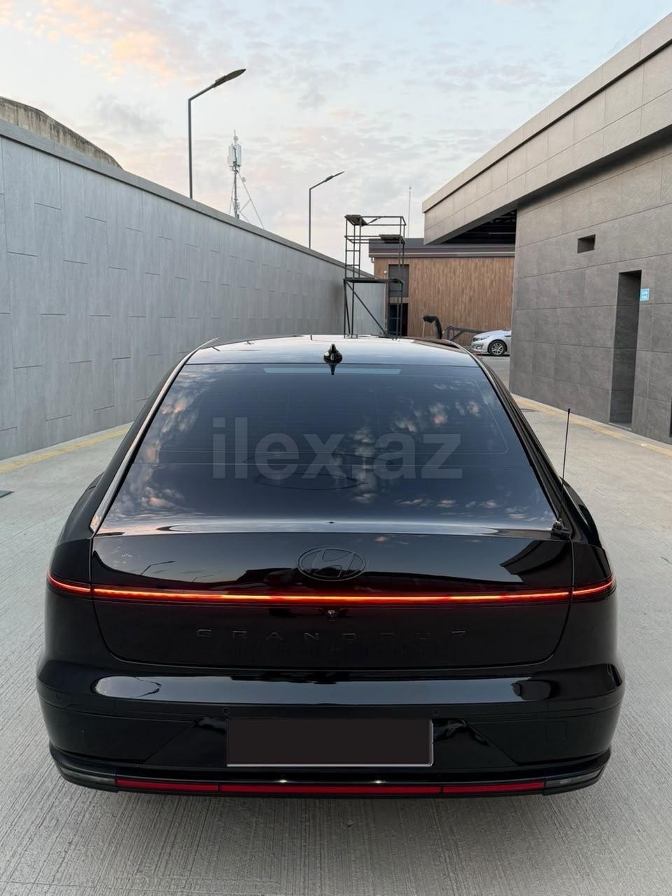 2023 Hyundai Grandeur, 1.6 L, 2023, 48,000 km — Avtomobillər, Bakı (2)