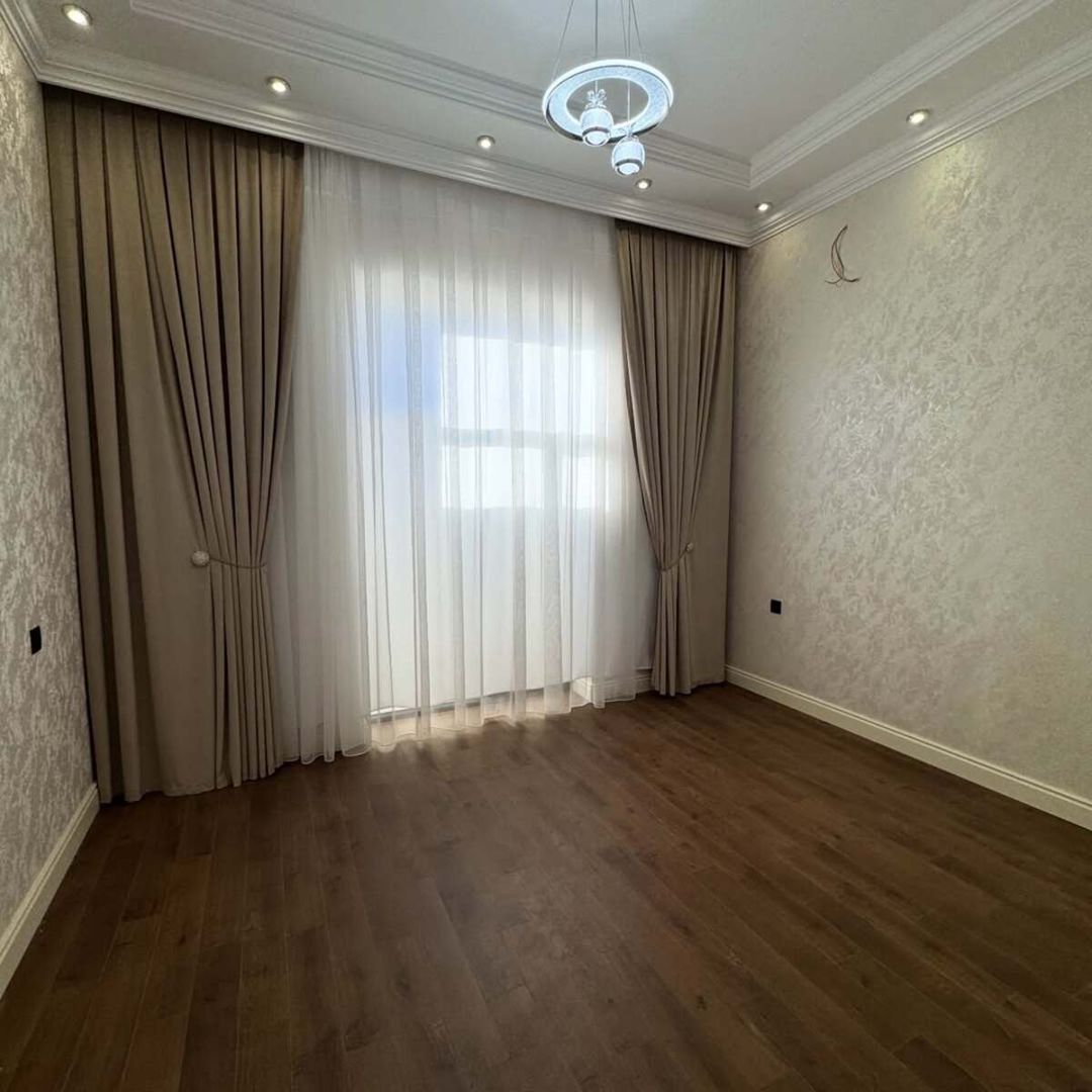 Satılır 5 otaqlı həyət evi/bağ evi 240 m² — Ev, villa, Bakı (12)