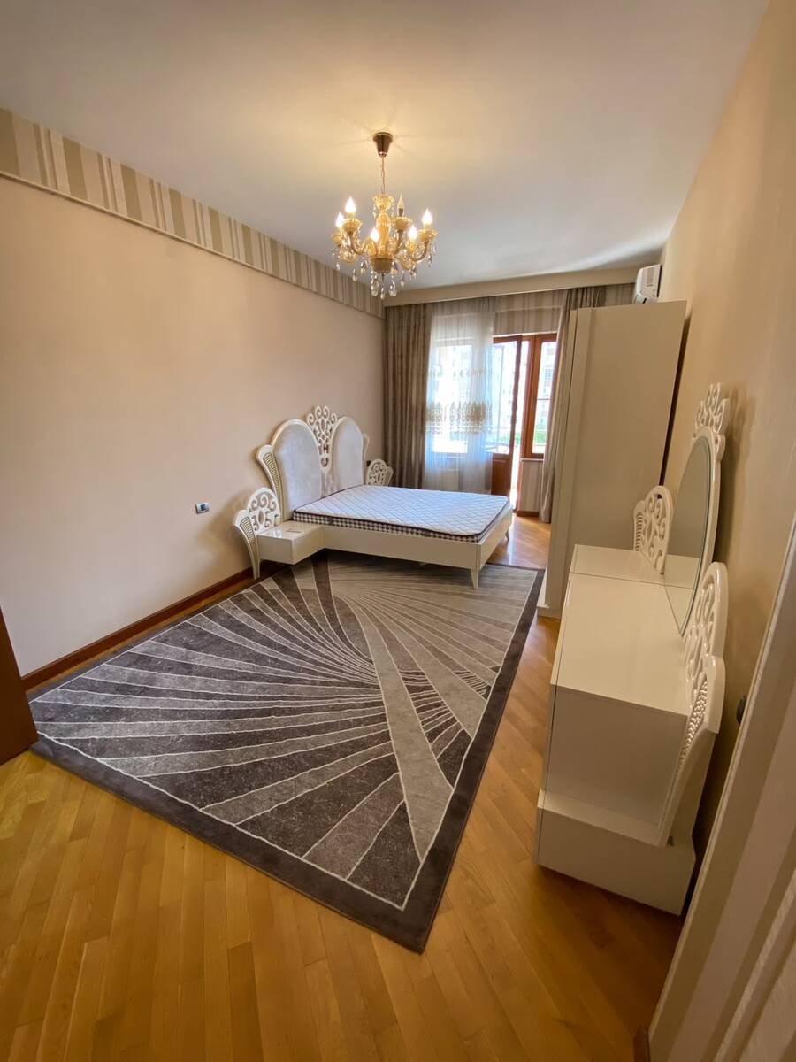 İcarəyə verilir 3 otaqlı yeni tikili 200 m² — Mənzil, Bakı (6)